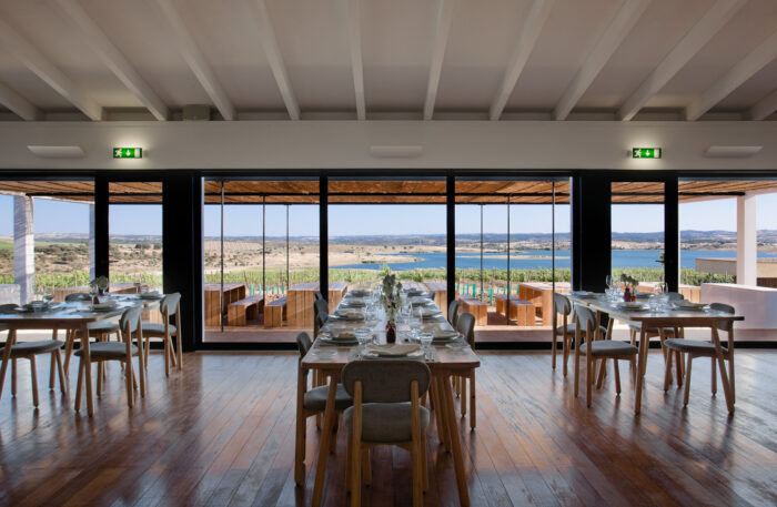 Herdade do Esporão – Wine tourism and offices